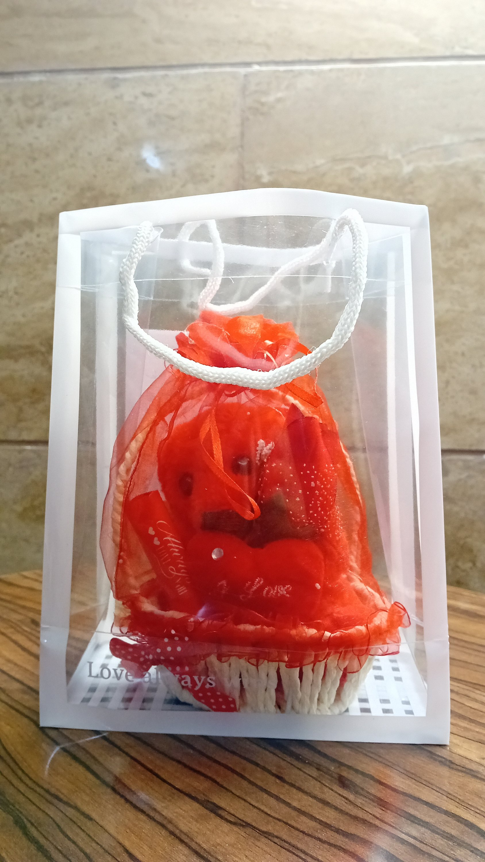 پک شماره سی و هفت: سبد گل و خرس قرمز ال ای دی باتری سکه ای