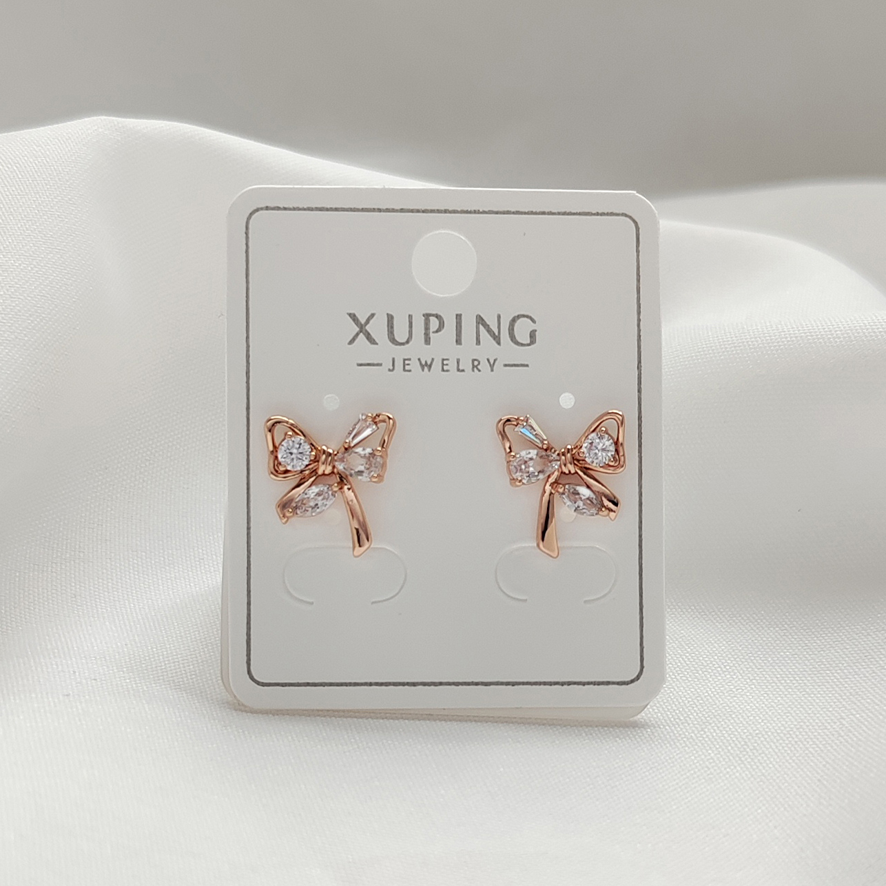 گوشواره میخی گوشواره میخی پاپیون نگین دار ژوپینگ
