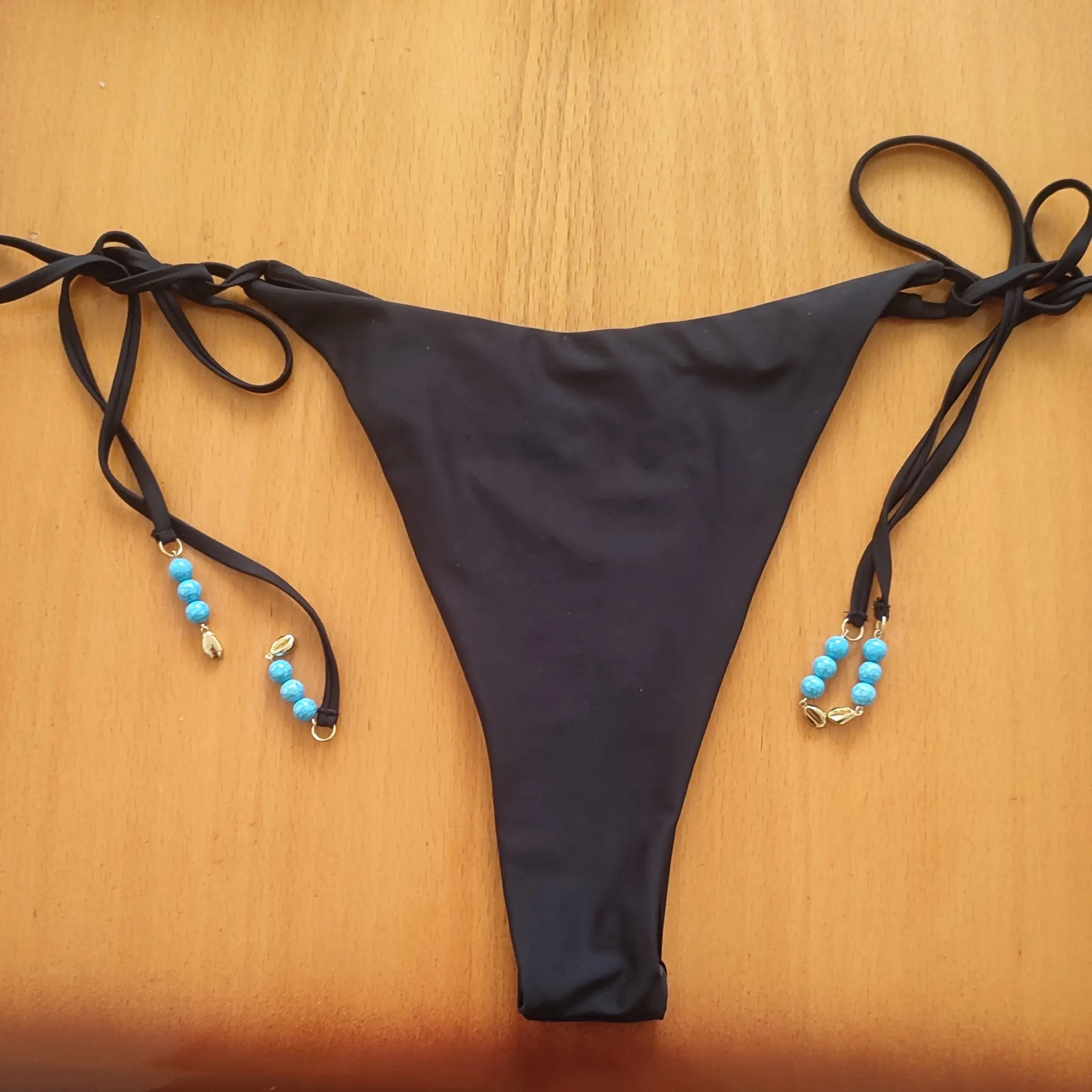 شورت فانتزی زنانه دو لایه، چینی، سایز XL, رنگ مشکی، رنگ ثابت